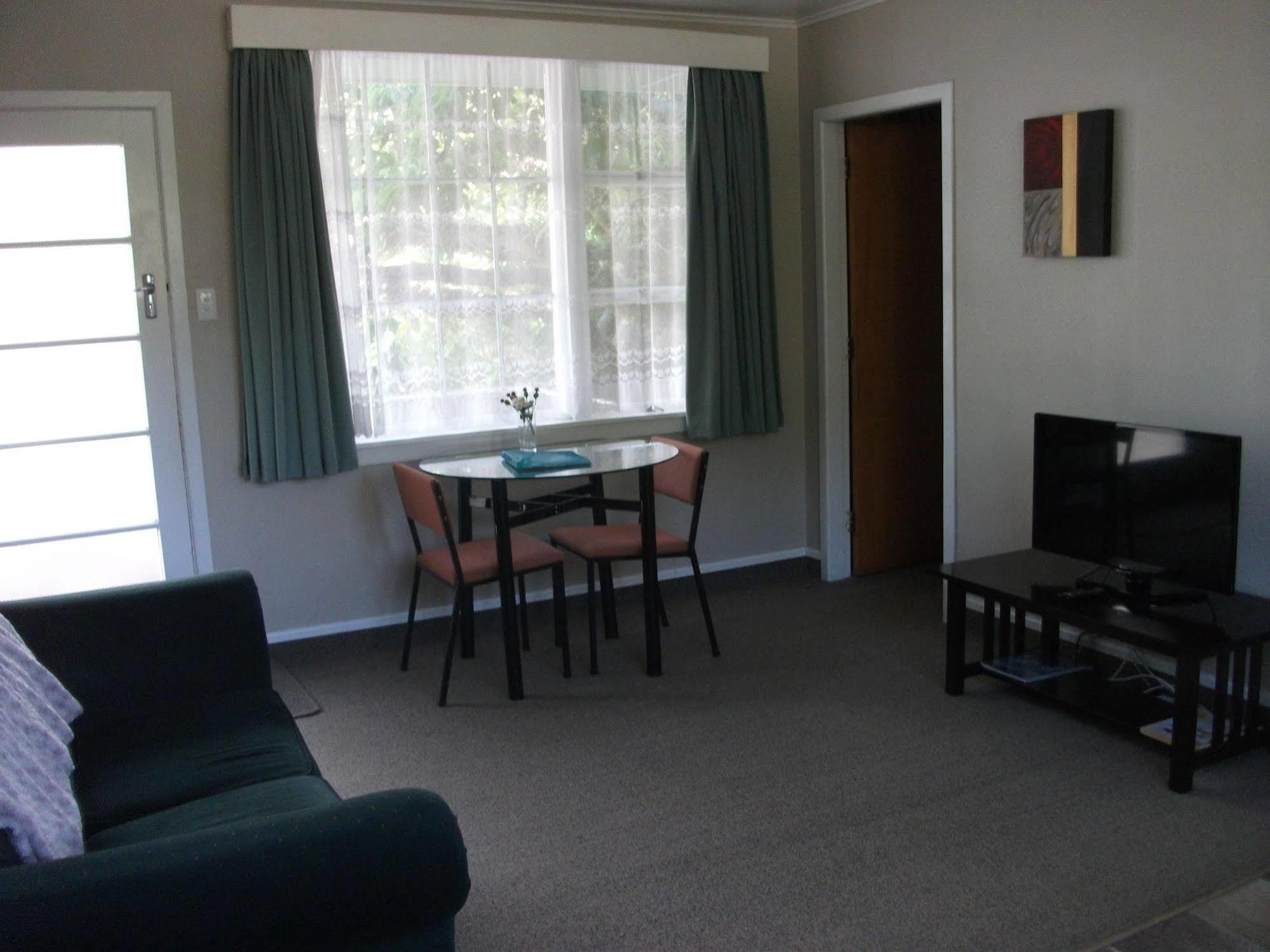Timandra Motel New Plymouth Exterior photo